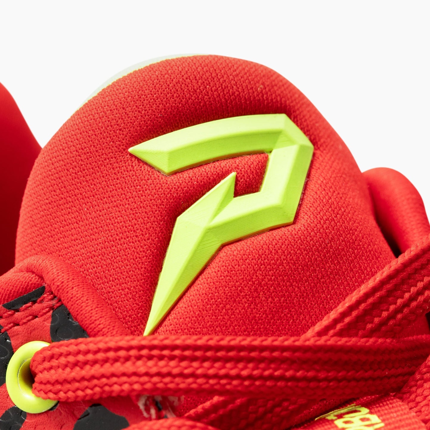 Phenom Elite Adult Quantum Carbon Football Cleats