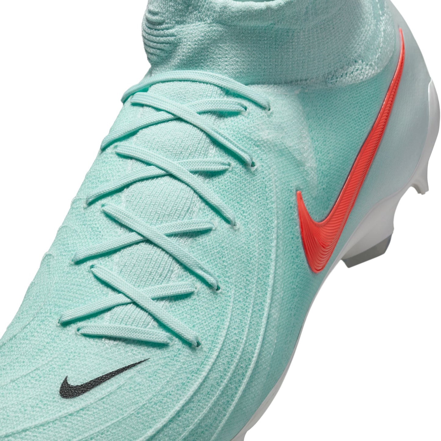 Nike Phantom Luna 2 Pro FG High-Top Soccer Cleats