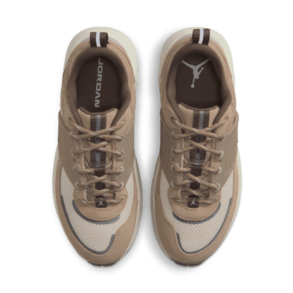 Women's Jordan Trunner O/S "Khaki Pale Ivory"