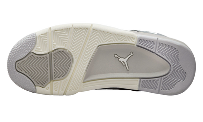 Air Jordan 4 Retro Frozen Moments