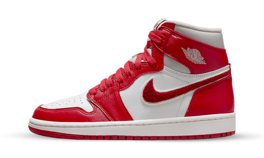 Air Jordan 1 High OG Varsity Red