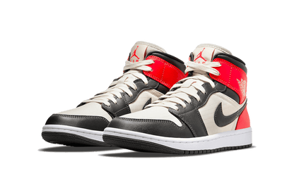Air Jordan 1 Mid Light Orewood Brown
