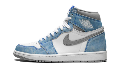 Air Jordan 1 Retro High OG Hyper Royal