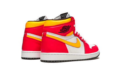 Air Jordan 1 Retro High Light Fusion Red
