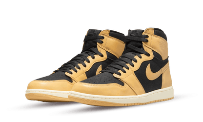 Air Jordan 1 Retro High OG Heirloom