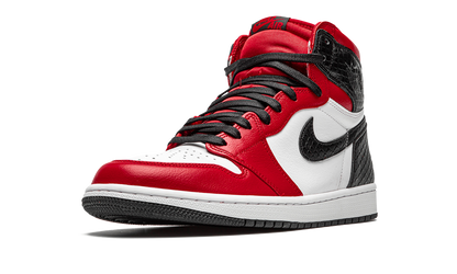 Air Jordan 1 Retro High Satin Snake Chicago