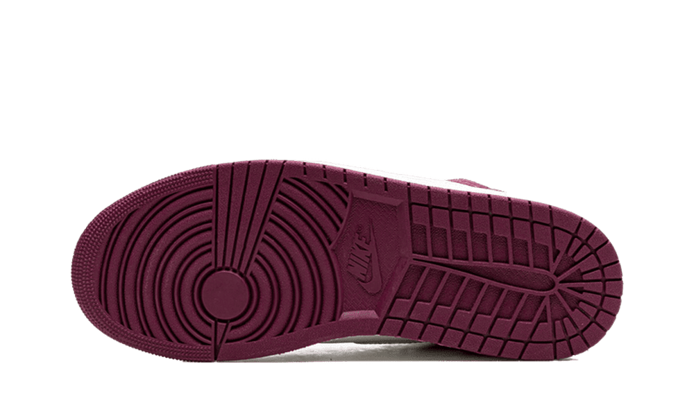 Air Jordan 1 Retro High OG Bordeaux