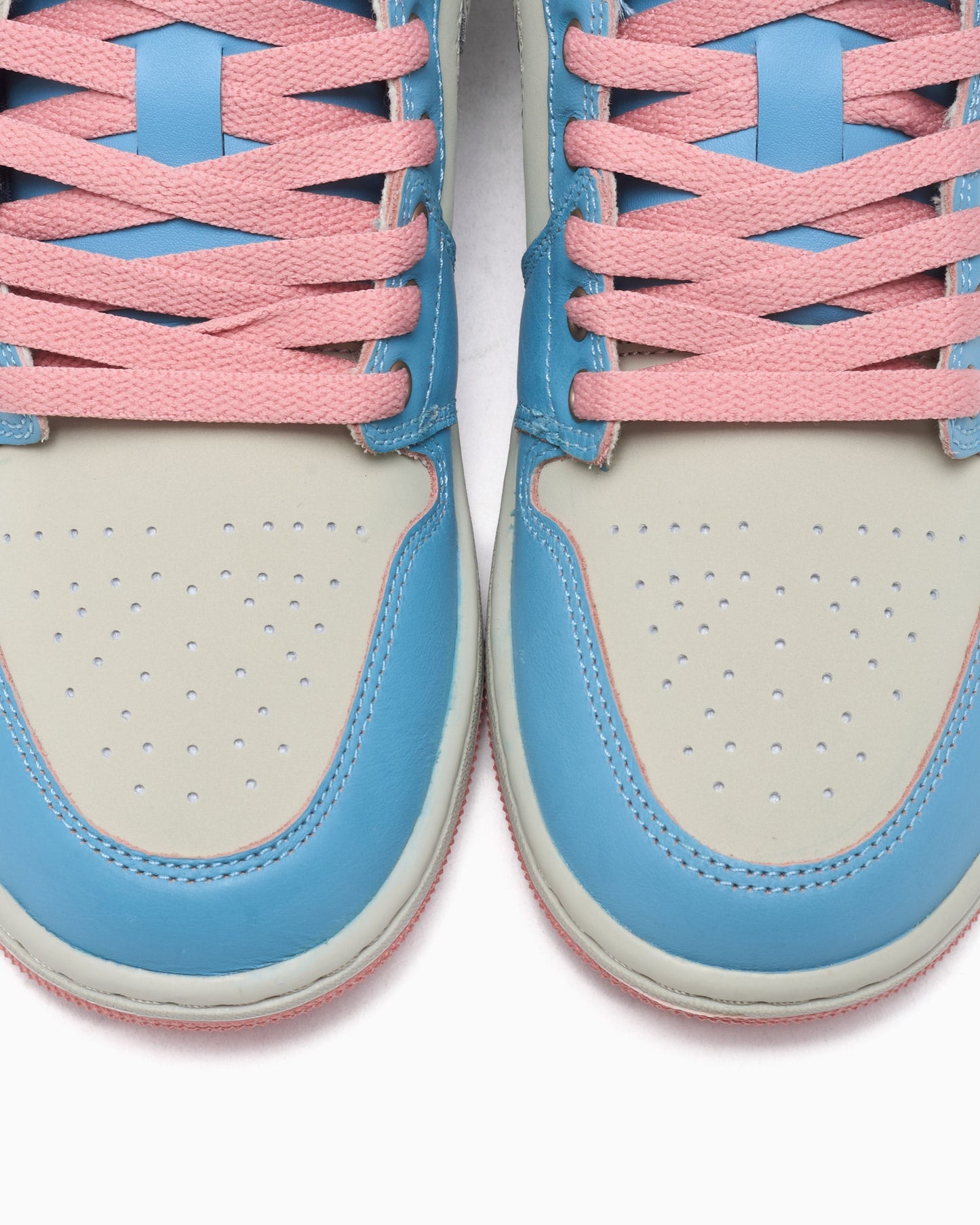 Air Jordan 1 Low SE
