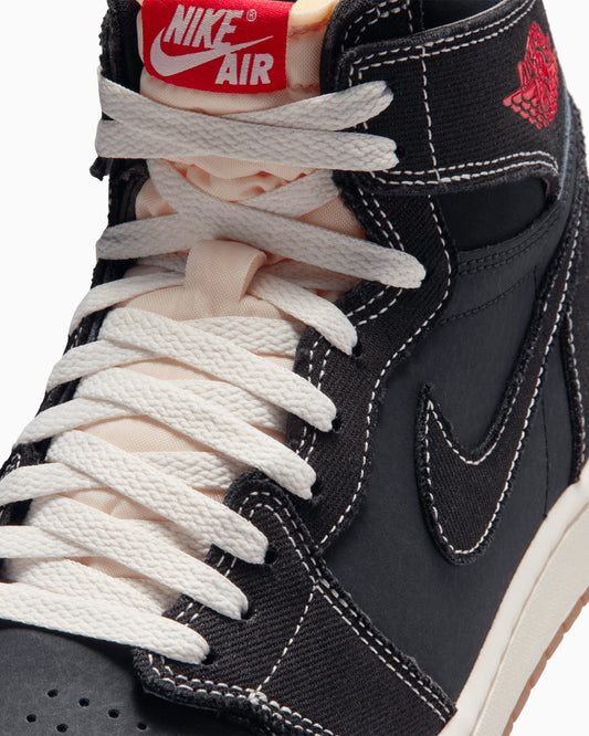 Air Jordan 1 Retro High OG "Flight Club"
