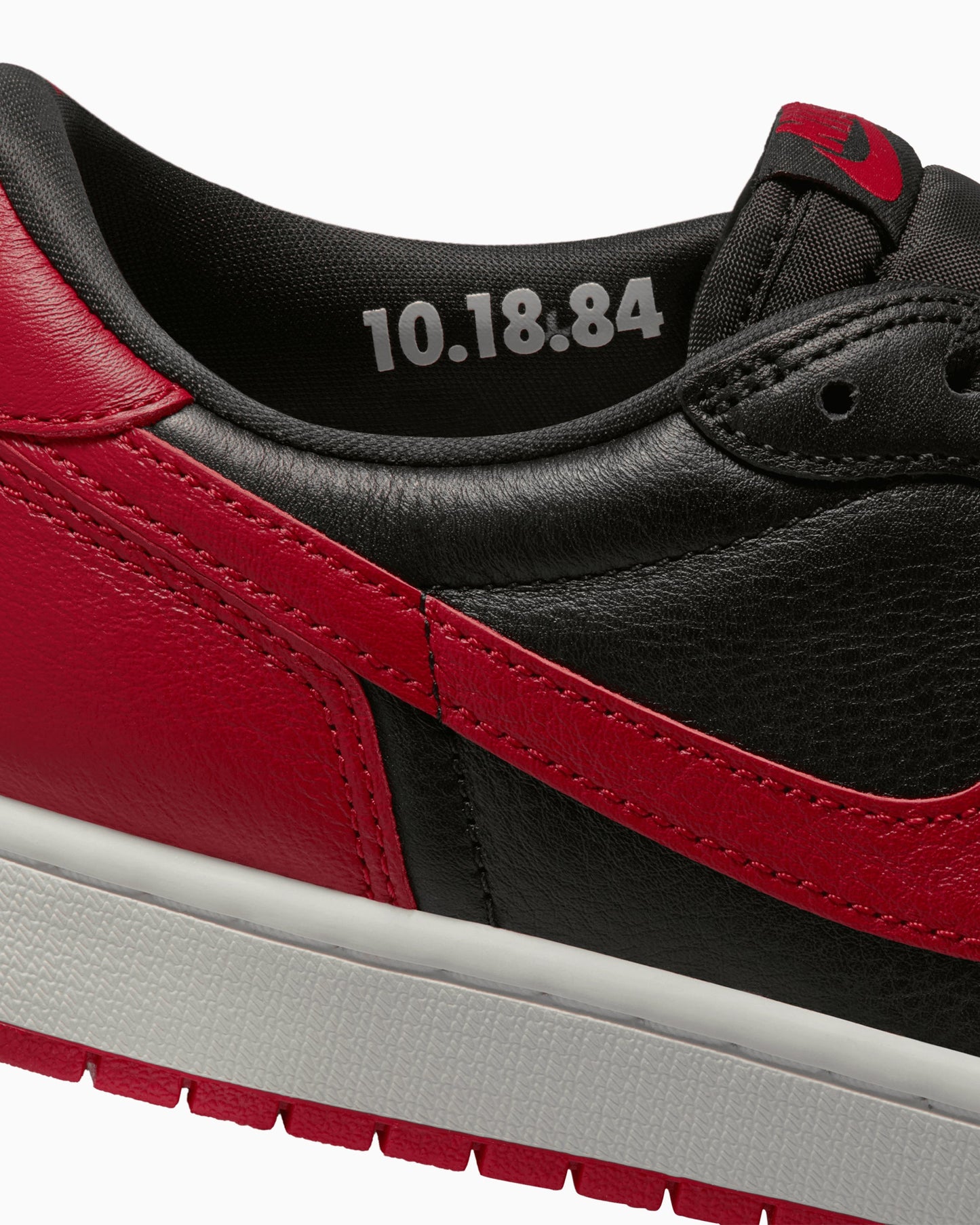 Air Jordan 1 Retro Low OG "Banned"
