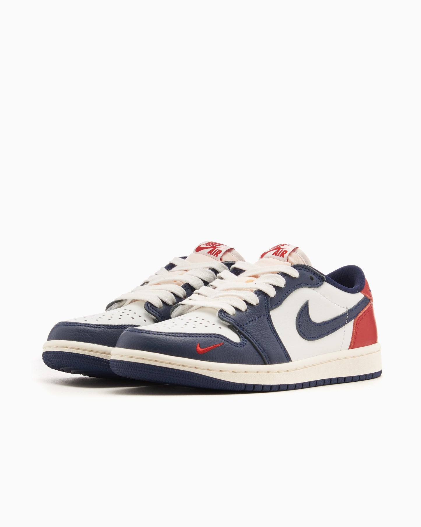 Air Jordan 1 Retro Low OG "Howard University"