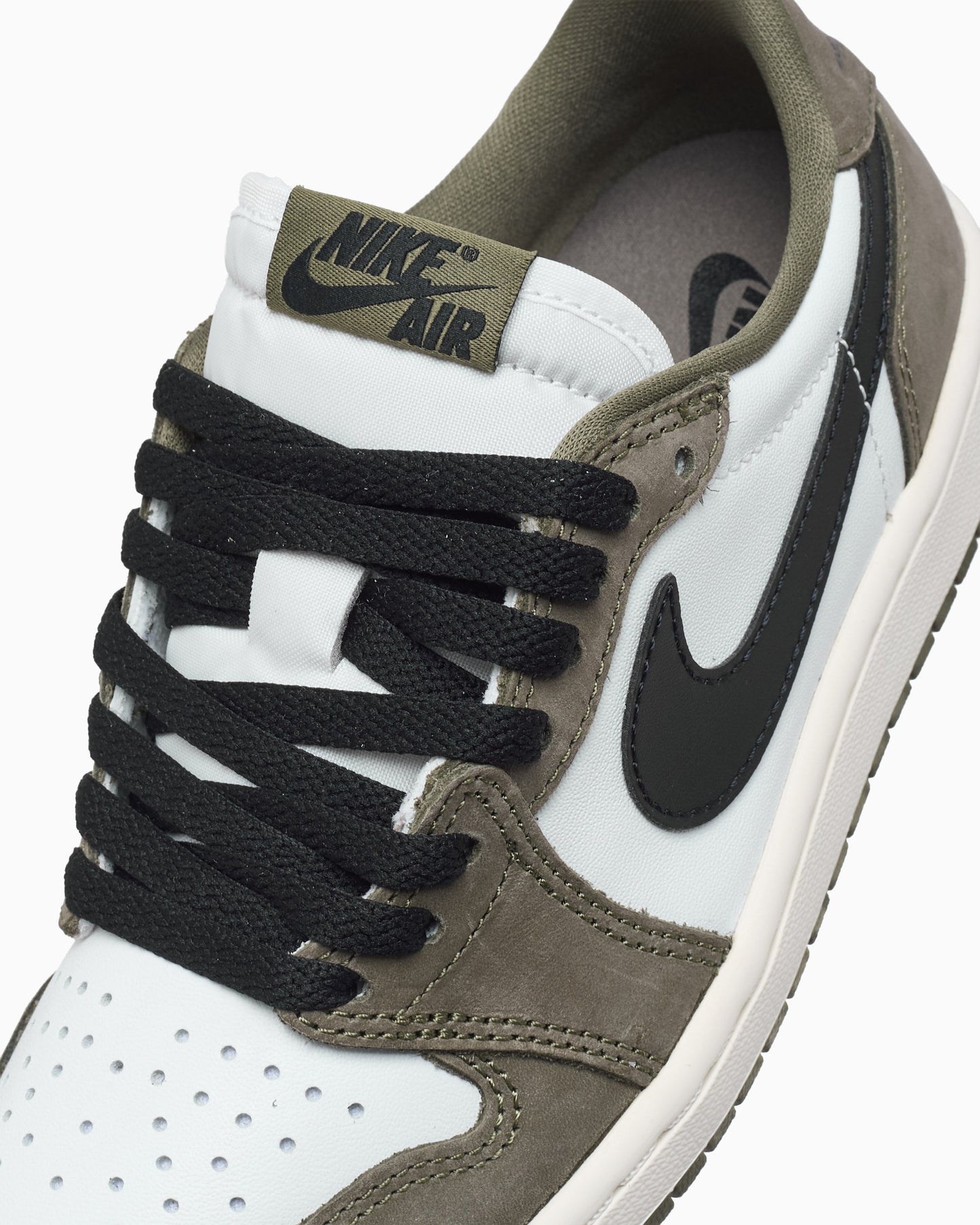 Air Jordan 1 Retro Low OG "Olive"