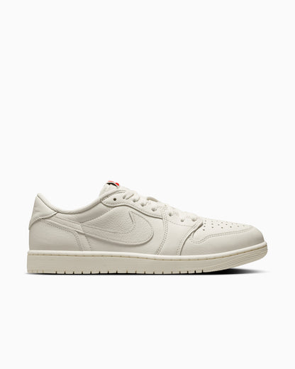 Air Jordan 1 Retro Low OG "Sail and University Red"