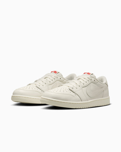 Air Jordan 1 Retro Low OG "Sail and University Red"