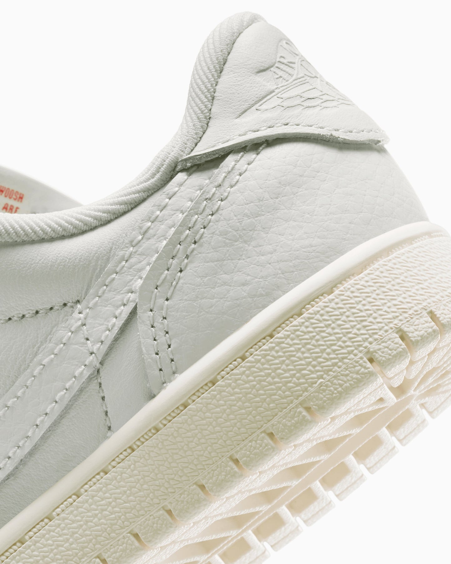 Air Jordan 1 Retro Low OG "Sail and University Red" (PS)