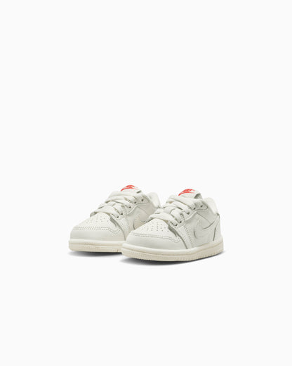 Air Jordan 1 Retro Low OG "Sail and University Red" (TD)