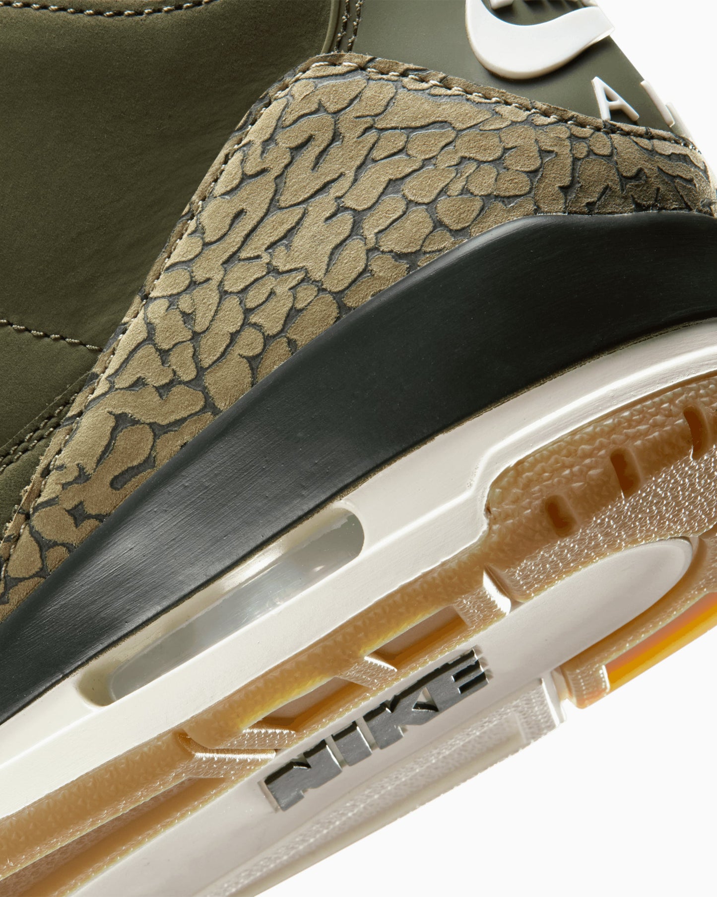 Air Jordan 3 Retro "Family Affair"
