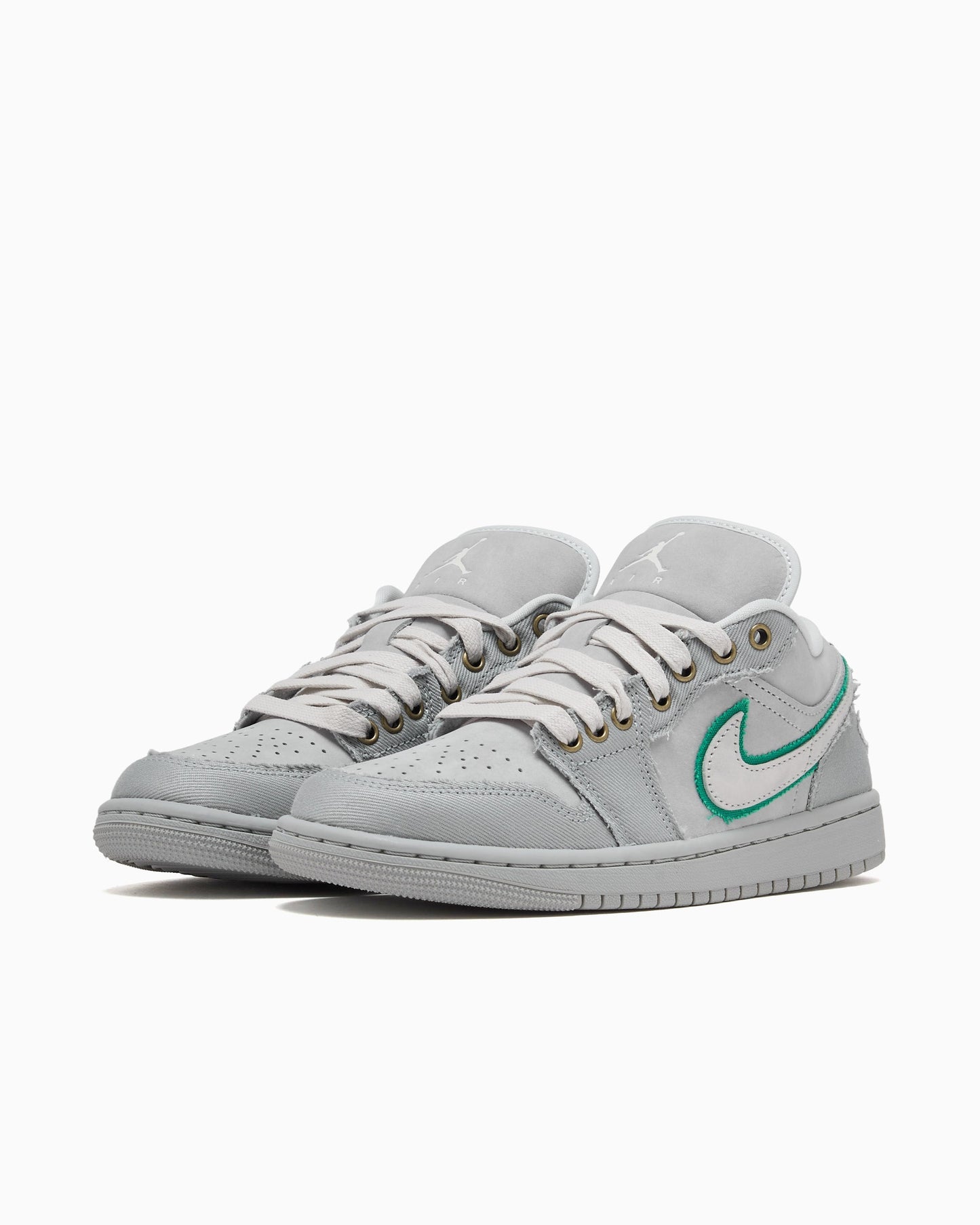 Air Jordan Women's 1 Low SE