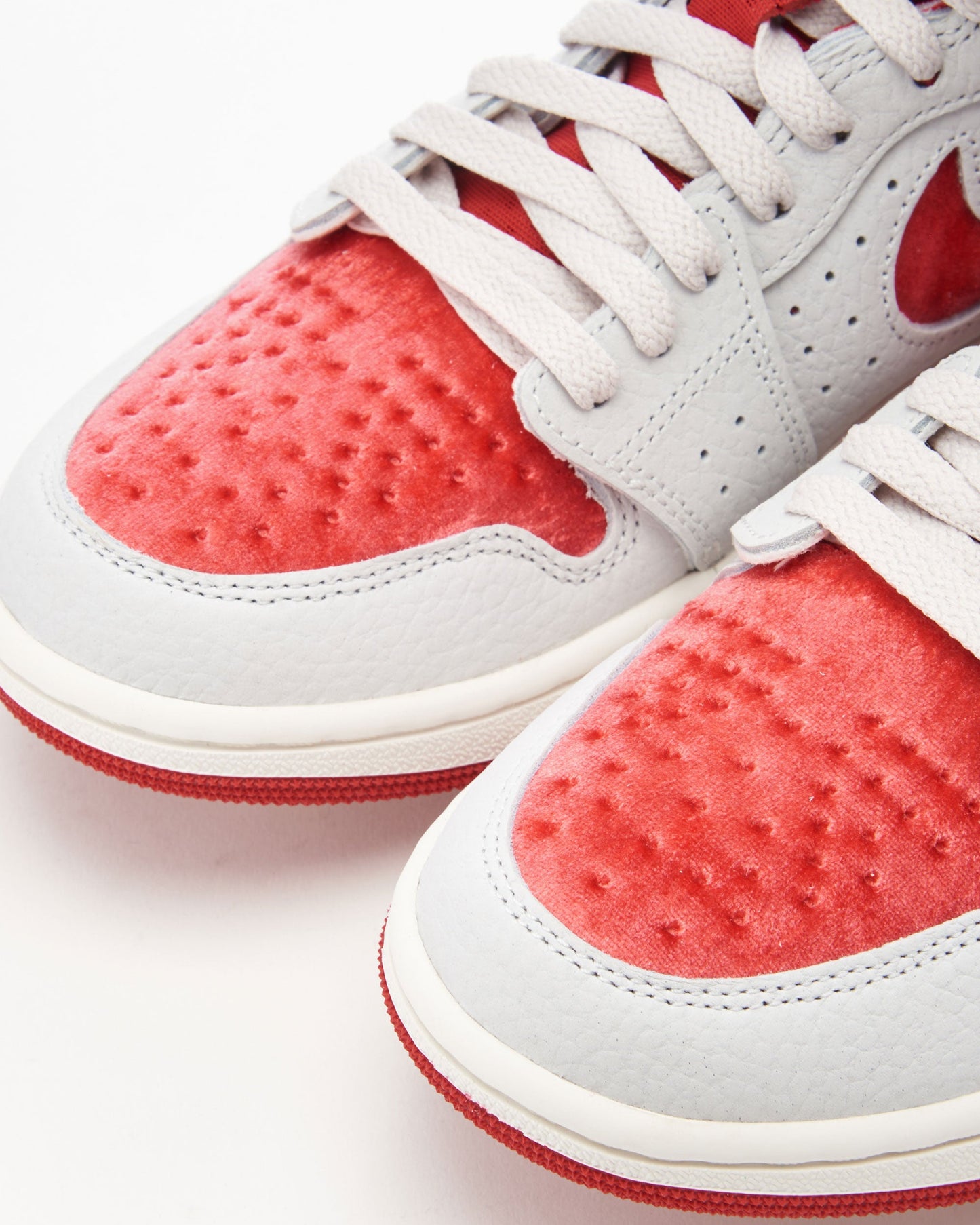 Air Jordan Women's 1 Zoom CMFT 2 SP "Valentines Day"