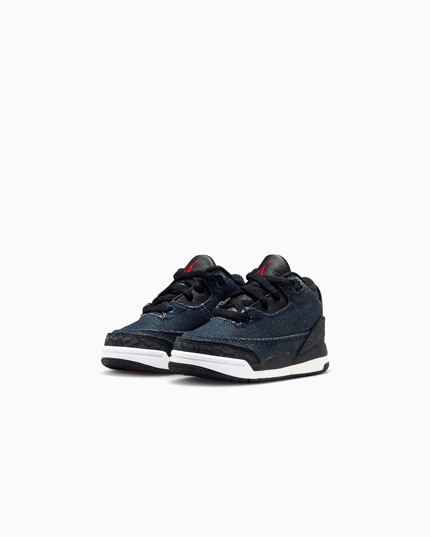 Air Jordan x Levi's 3 Retro "Indigo And Gym Red" (TD)