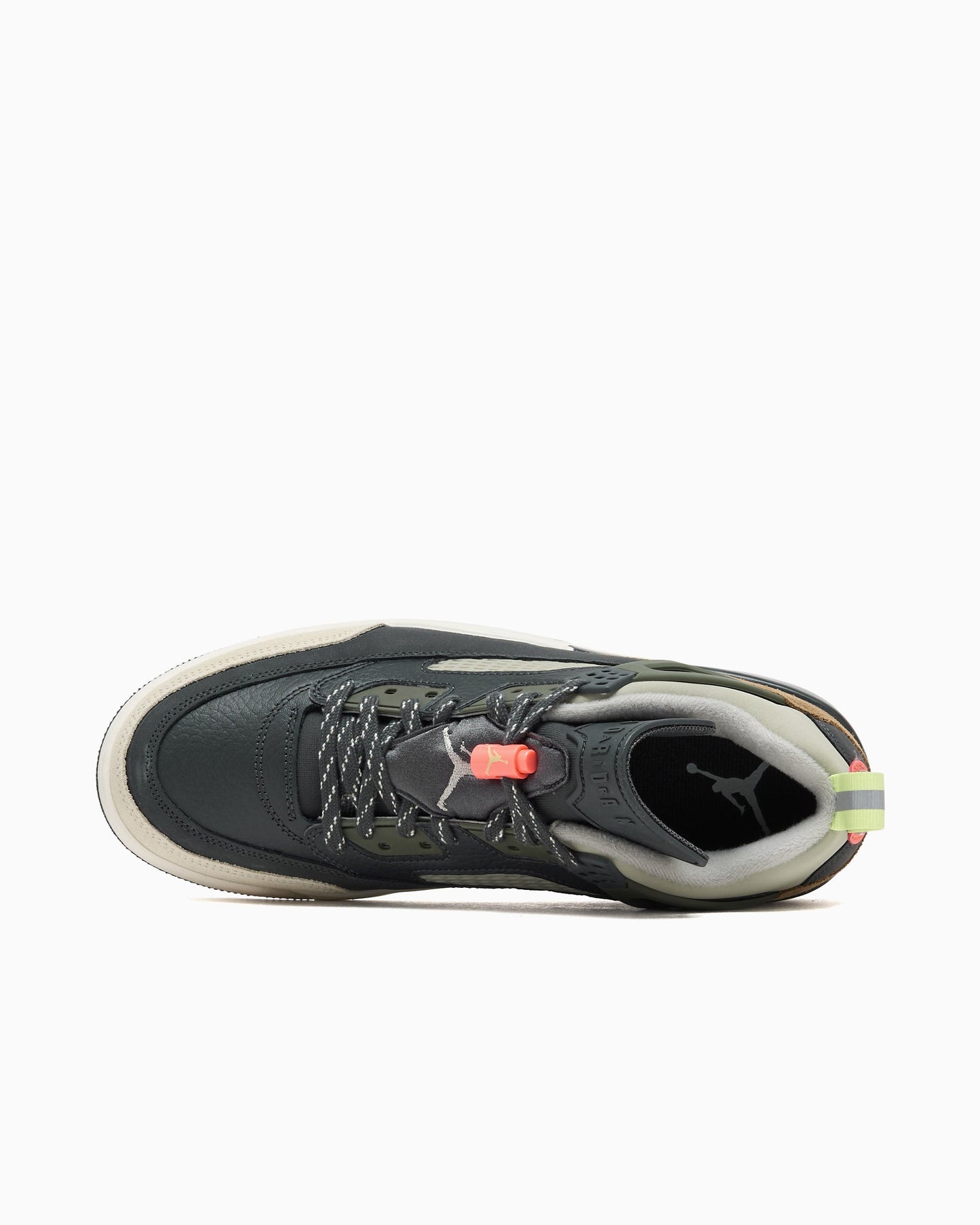 Jordan Spizike Low
