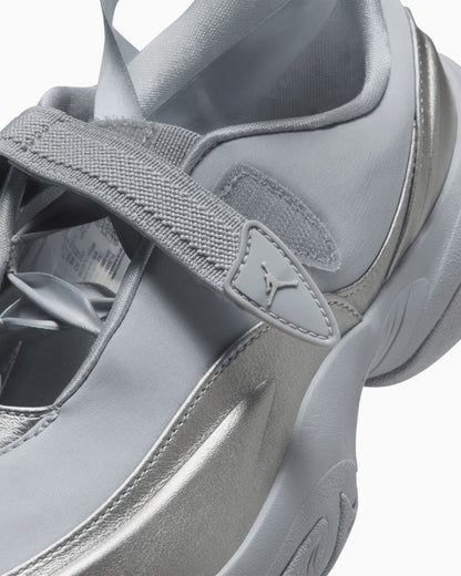Jordan Women's Pointe
