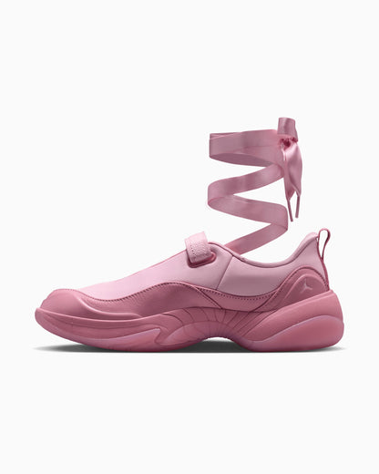 Jordan Women's Pointe