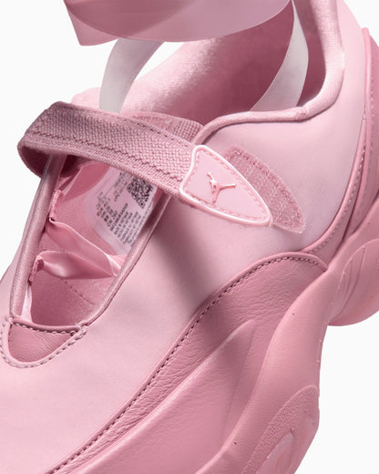 Jordan Women's Pointe