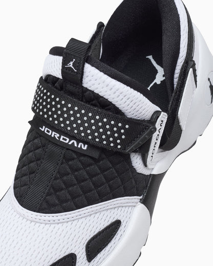 Jordan Women's Trunner LX
