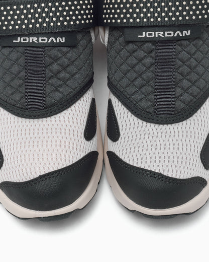 Jordan Women's Trunner LX